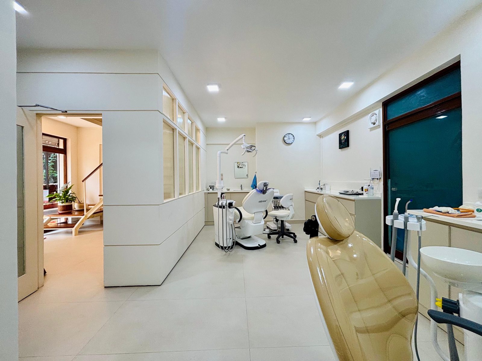 Treatment room at Dr. Laura's Dental Clinic